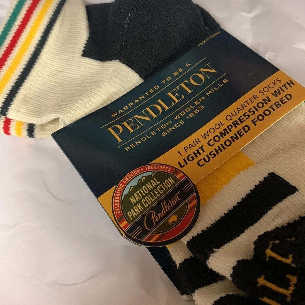 Free people Pendleton national park adventurer socks new in package